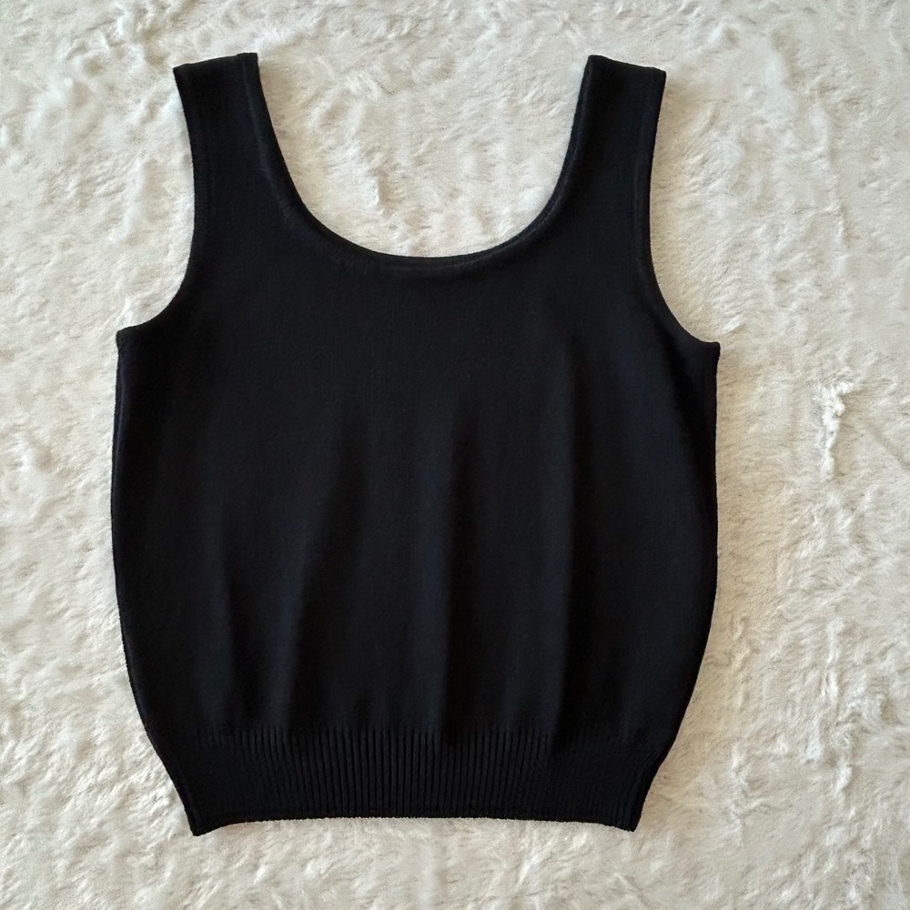 St. John Basics Knit Tank Top Women Size P Black Excellent Scoop Neck Shell Top